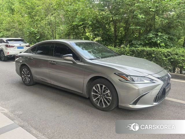 Lexus ES id 4314300 из Китая 12