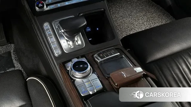 Genesis G90 id 3439522 из Кореи 19