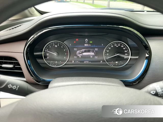 Buick GL8 id 4222271 из Китая 23