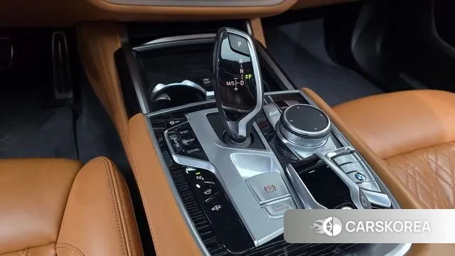 BMW 7 Series (G11) id 3597138 из Кореи 19