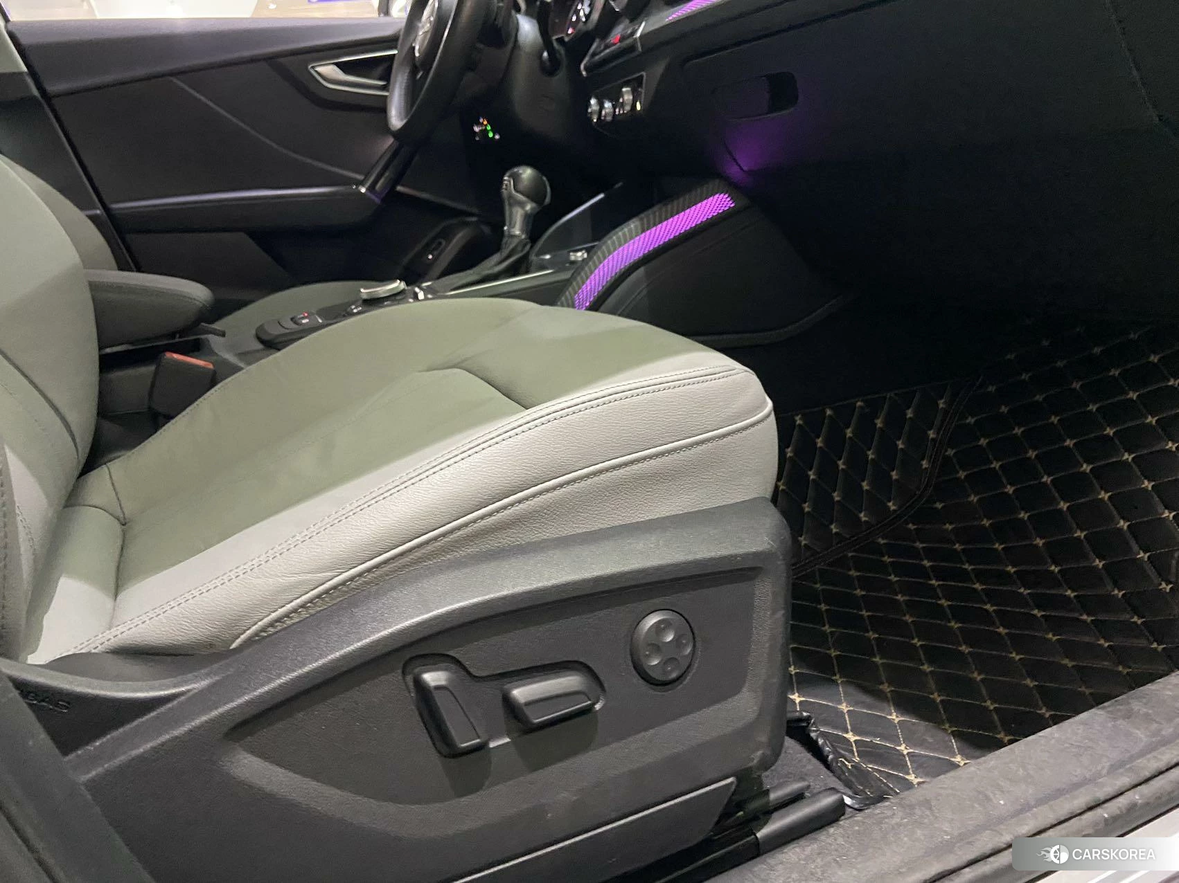 Audi Q2L id 4514796 из Китая 27