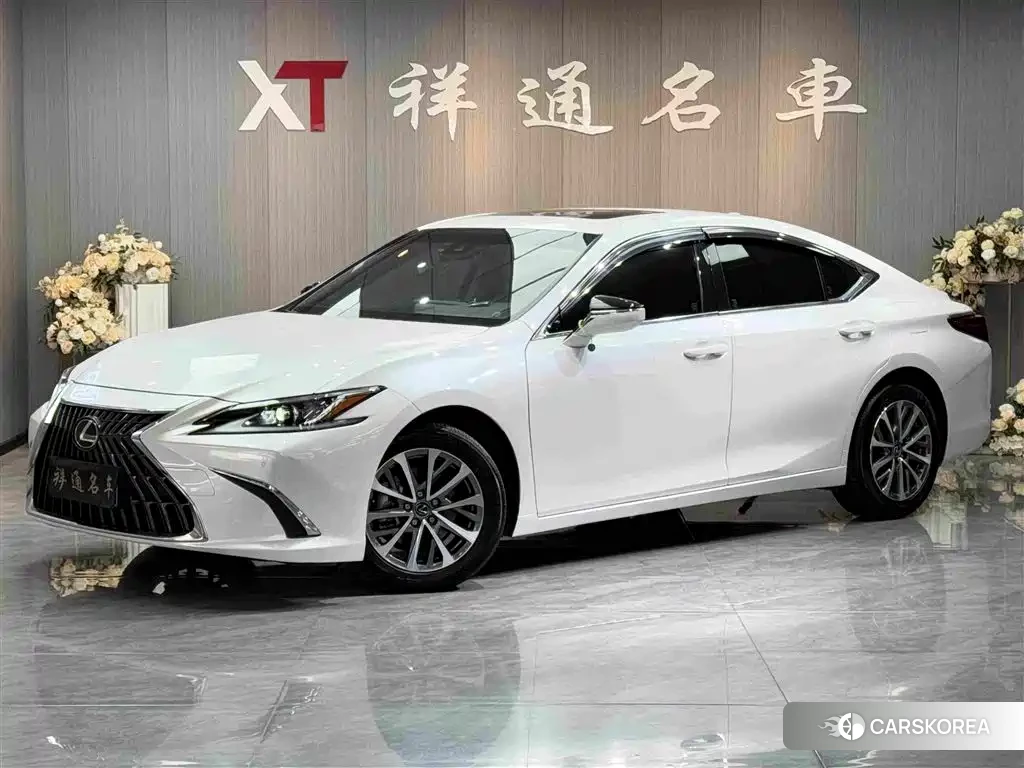 Lexus ES id 4577528 из Китая 20