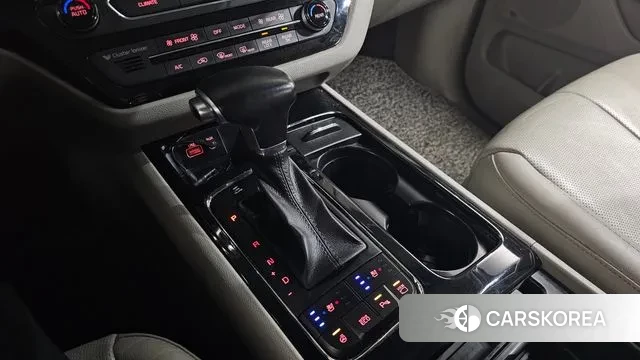 Kia All New Carnival id 3687625 из Кореи 19