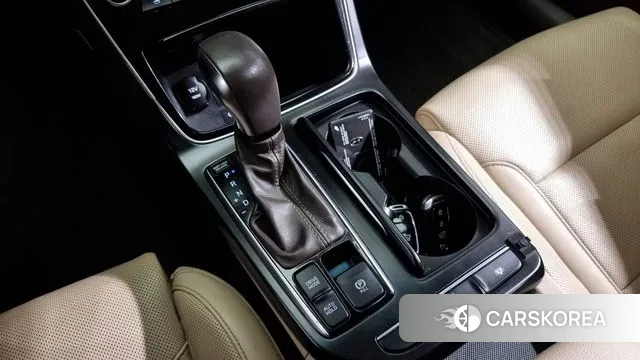 Hyundai Grandeur IG id 3024571 из Кореи 19