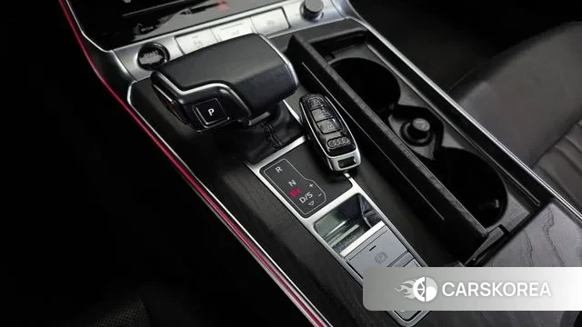 Audi A6 (C8) id 3778087 из Кореи 19