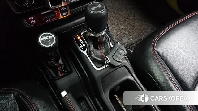 Jeep Wrangler (JL) id 2900735 из Кореи 19