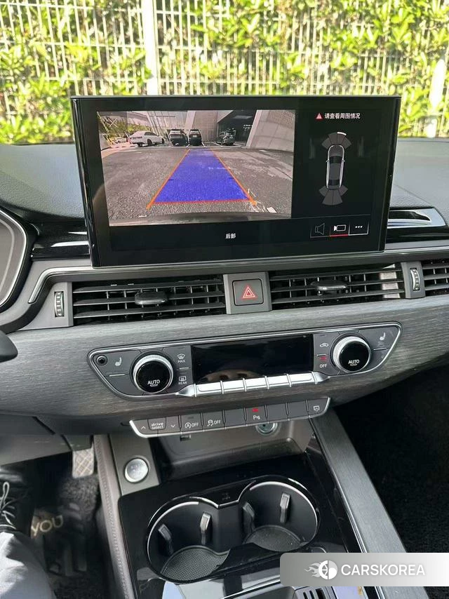 Audi A4L id 4278061 из Китая 9