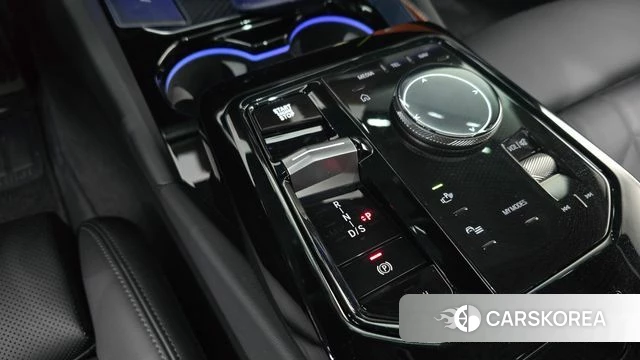 BMW 5 Series (G60) id 4308058 из Кореи 31