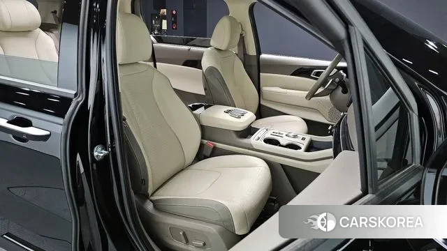 Kia The New Carnival 4th Generation id 3689628 из Кореи 19