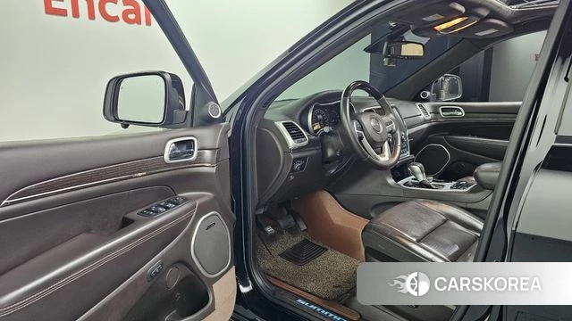 Jeep Grand Cherokee id 3829332 из Кореи 19