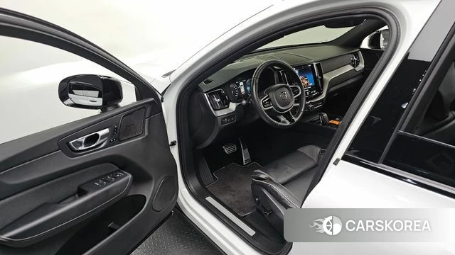 Volvo XC60 second Generation id 4501608 из Кореи 31