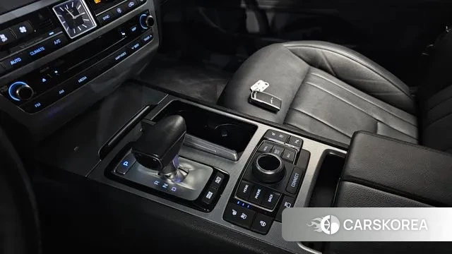 Genesis G80 id 3254475 из Кореи 19