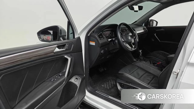 Volkswagen Tiguan Allspace id 4361001 из Кореи 32