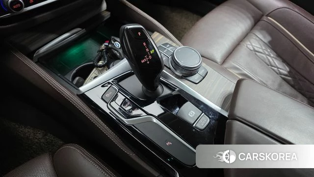 BMW 5 Series (G30) id 4448120 из Кореи 19