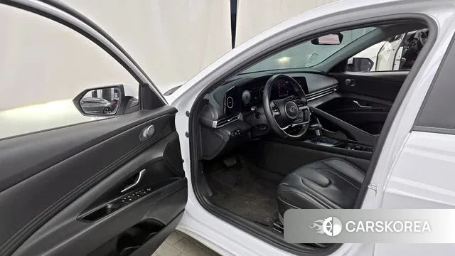 Hyundai Avante Hybrid (CN7) id 3483555 из Кореи 19