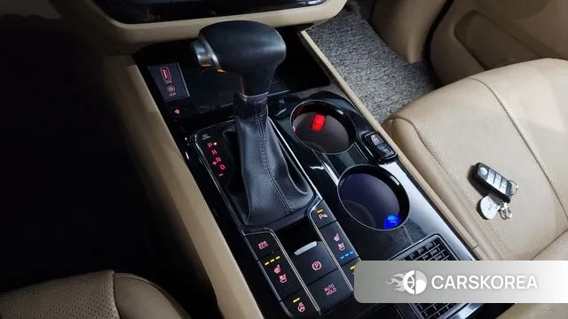 Kia The New Carnival id 3368500 из Кореи 19