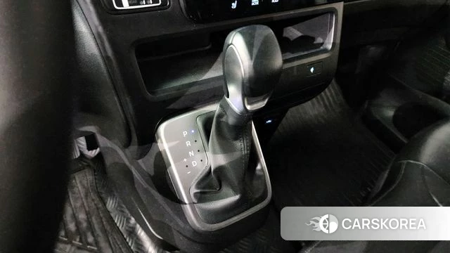 Hyundai Staria id 4178828 из Кореи 19