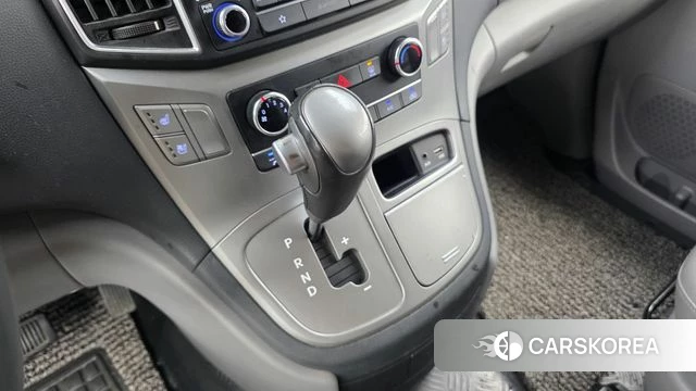 Hyundai The New Grand Starex id 4568642 из Кореи 30