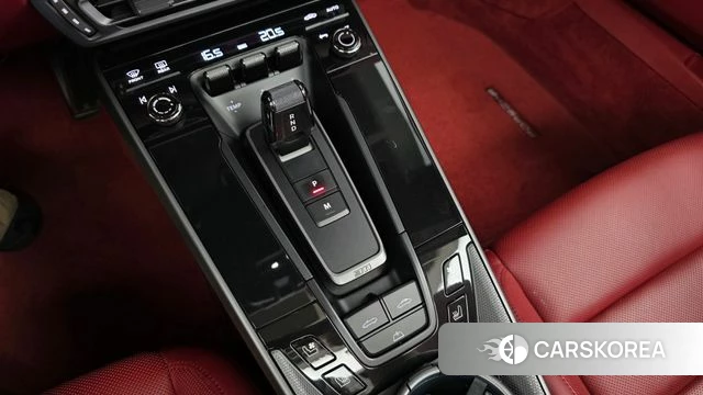 Porsche 911(992) id 4594237 из Кореи 19