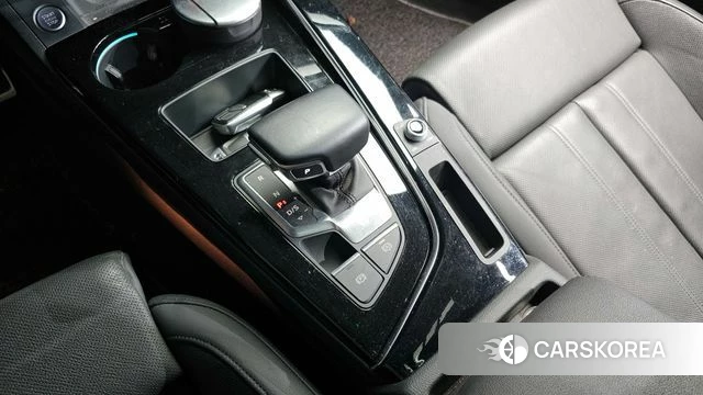 Audi A4 (B9) id 4389702 из Кореи 19