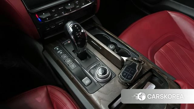 Maserati Quattroporte id 4331664 из Кореи 19