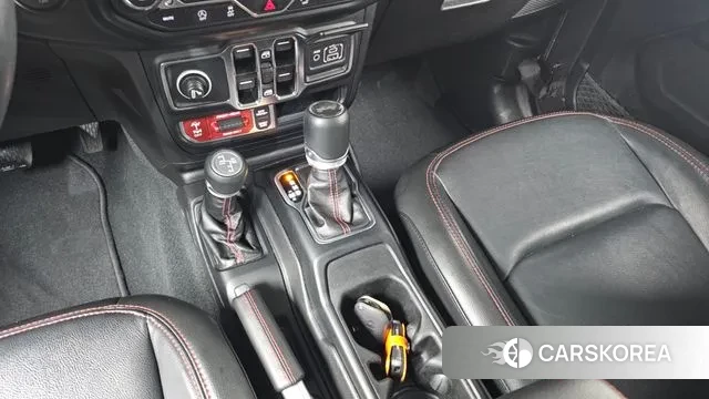 Jeep Wrangler (JL) id 3712183 из Кореи 19