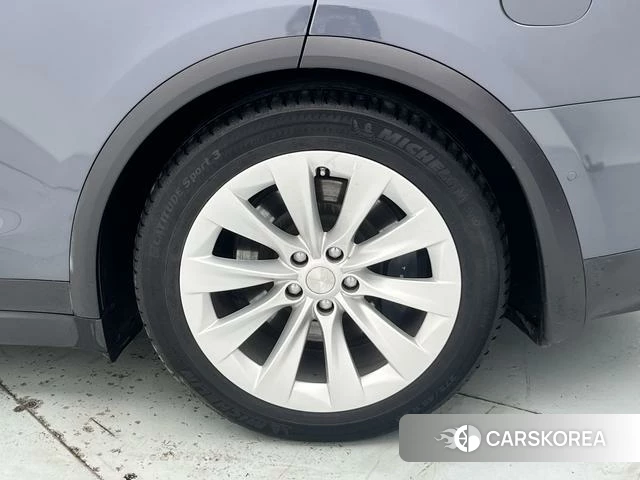Tesla Model X id 4253407 из Китая 28