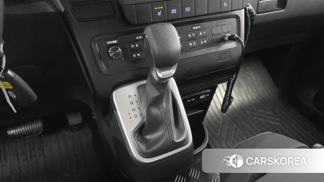 Hyundai Staria id 3952982 из Кореи 19