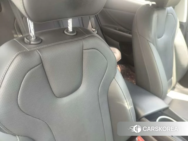 Hyundai Elantra id 4276042 из Китая 9