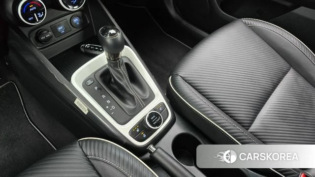 Hyundai Venue id 4446367 из Кореи 30