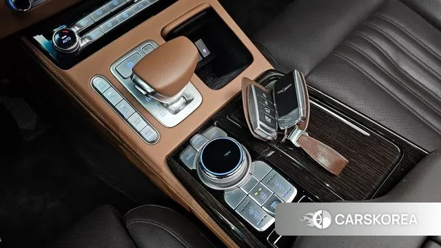 Genesis G90 id 3134315 из Кореи 19