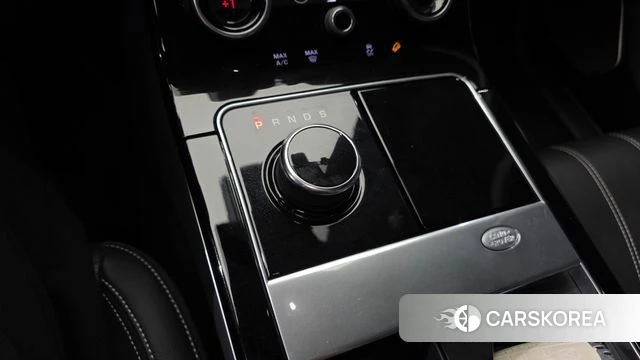 Land Rover Range Rover Velar id 4232510 из Кореи 32