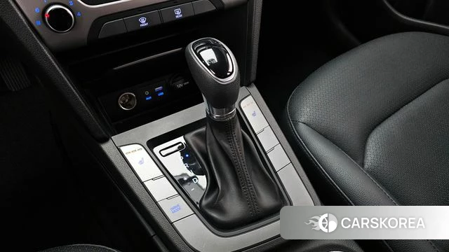 Hyundai Avante AD id 4318205 из Кореи 29