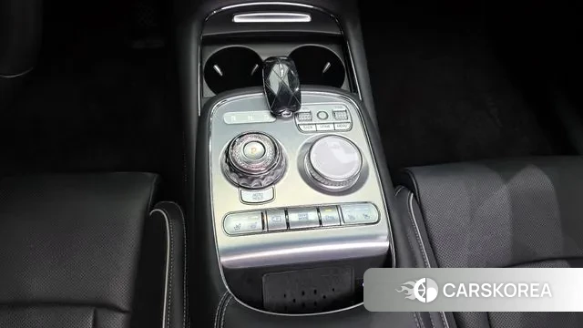 Genesis G90 (RS4) id 3649125 из Кореи 19