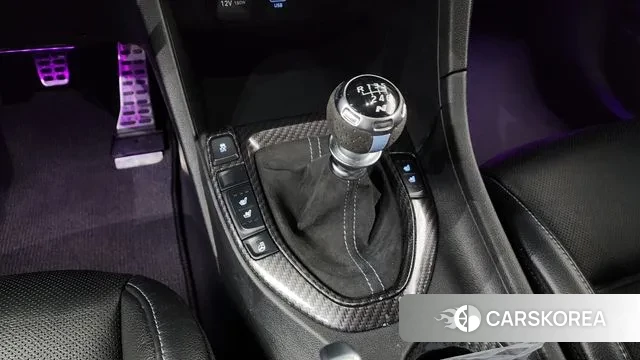 Hyundai Veloster (JS) id 3033099 из Кореи 19