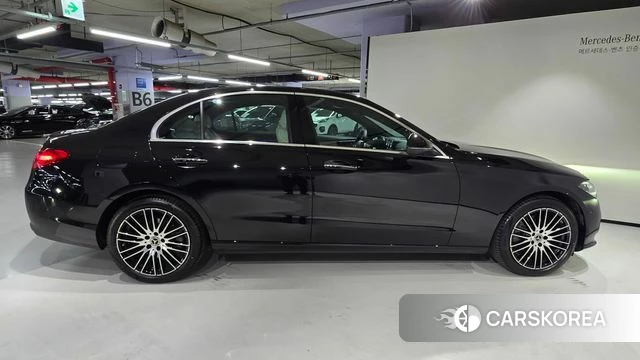Mercedes-Benz C-Class W206 id 3831220 из Кореи 19