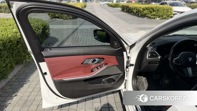 BMW 3 series id 4271267 из Китая 16
