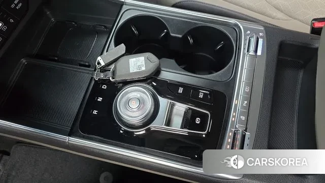 Kia The New Carnival 4th Generation id 3649220 из Кореи 19