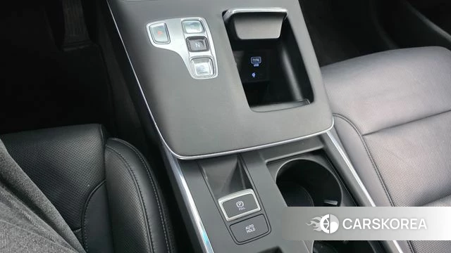 Hyundai The New Grandeur IG Hybrid id 4355791 из Кореи 19