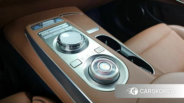 Genesis GV70 id 3965180 из Кореи 19