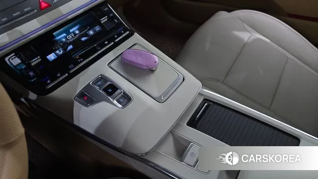 Hyundai The New Grandeur IG id 3681924 из Кореи 19