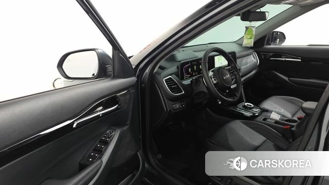 Kia The New Seltos id 4572297 из Кореи 34