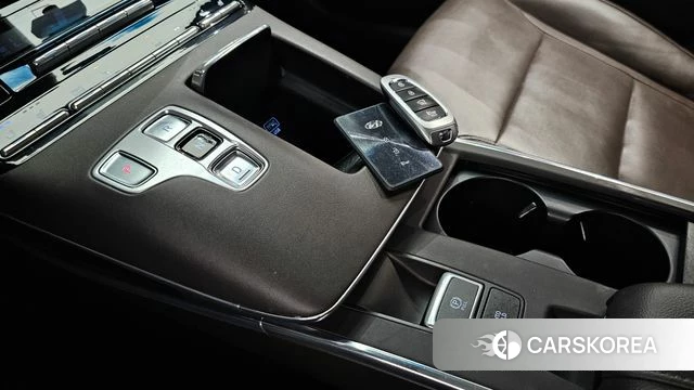 Hyundai The New Grandeur IG id 4637487 из Кореи 31