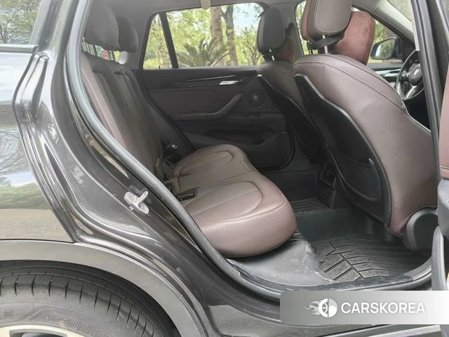 BMW X1 id 4336021 из Китая 15