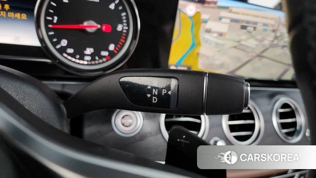 Mercedes-Benz E-Class W213 id 4764715 из Кореи 32