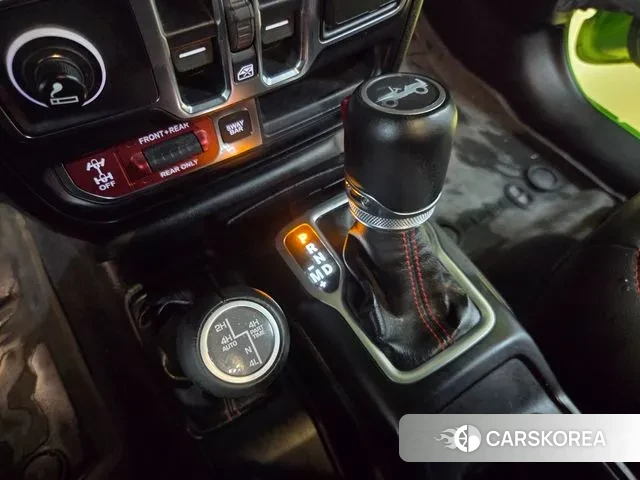 Jeep Wrangler (JL) id 3018622 из Кореи 19