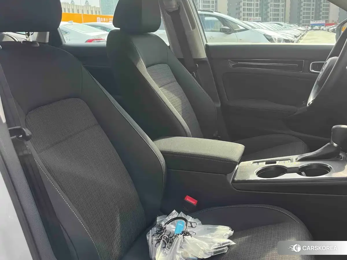Honda Civic id 4659689 из Китая 14