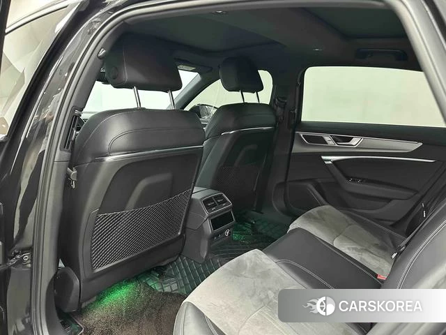 Audi A6L id 4348838 из Китая 13