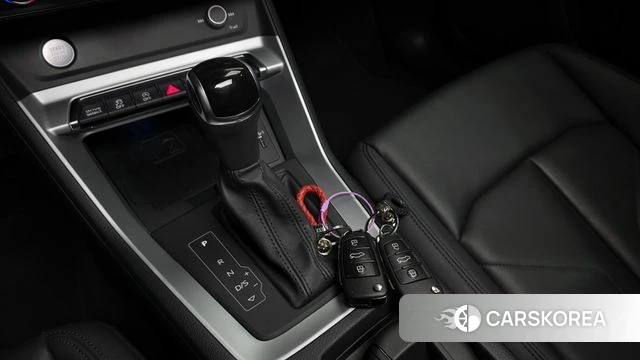 Audi Q3 (F3) id 4688831 из Кореи 30