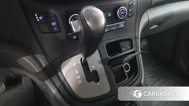 Hyundai The New Grand Starex id 3692835 из Кореи 19